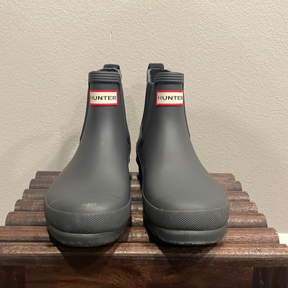 ❌SOLD❌ Size 7 Women’s original Chelsea boots - Picture 2 of 5